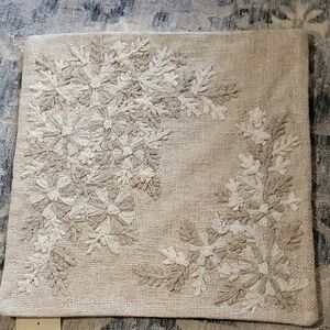 Deepika Padukone Pottery Barn Chambray 18x18" Accent Pillow Cover White And Tan